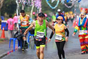 BIB: 40637, 40936
                            <button type="button" onclick="openModal(9914783)" class="btn btn-primary btn-sm float-right btn-popup" data-toggle="modal" data-target=".modal-high-quality">
                        <i class="fas fa-shopping-cart"></i> Add to Cart
                    </button>
                                            <button type="button" onclick="isThisMe(9914783, true)" class="btn btn-success btn-sm float-right btn-popup btn-isme hidden" data-toggle="tooltip" data-placement="bottom" title="นี่คือรูปของคุณใช่ไหม คลิกที่นี่เพื่อเอาเข้าอัลบั้ม">
                        <i class="fas fa-plus"></i> Add to album
                    </button>
                    <button type="button" onclick="isThisMe(9914783, false)" class="btn btn-warning btn-sm float-right btn-popup btn-isnotme hidden">
                        <i class="fas fa-ban"></i> Remove from album
                    </button>